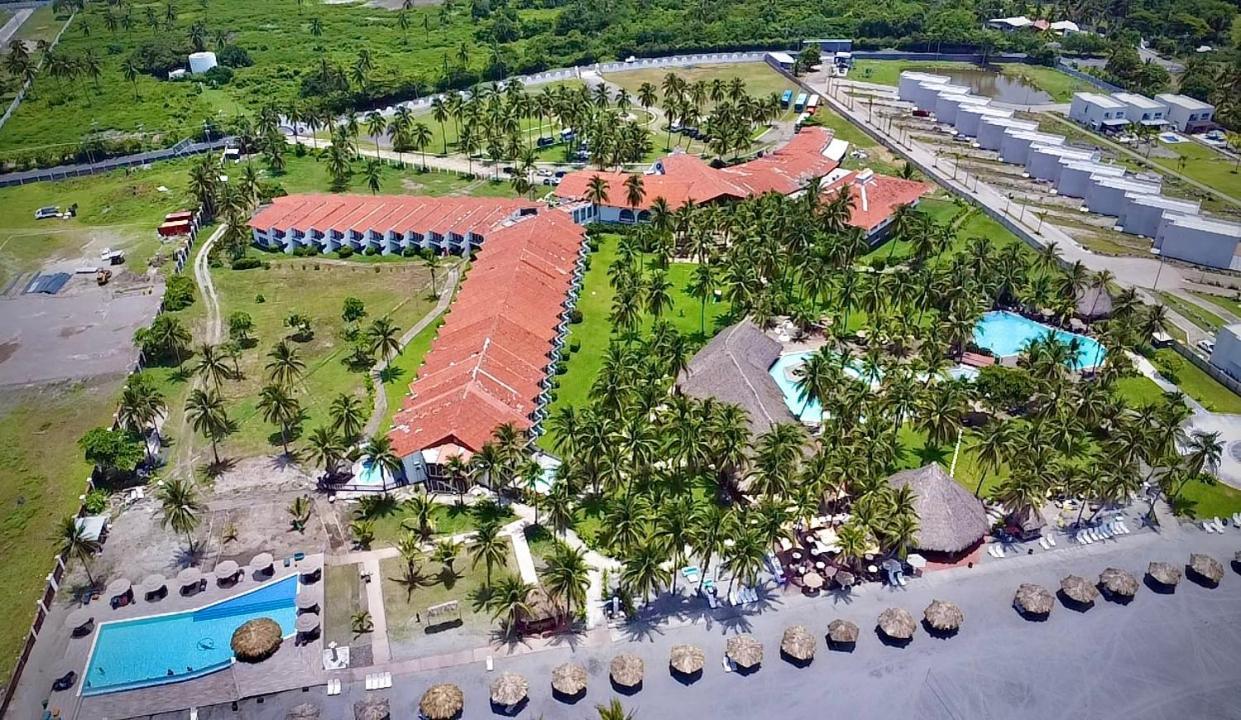 Hotel Tesoro Beach San Luis La Herradura Exterior foto