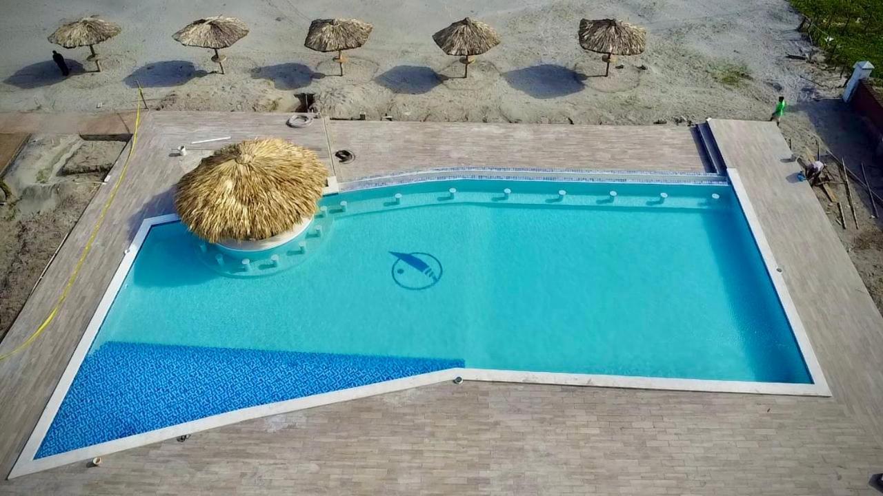 Hotel Tesoro Beach San Luis La Herradura Exterior foto